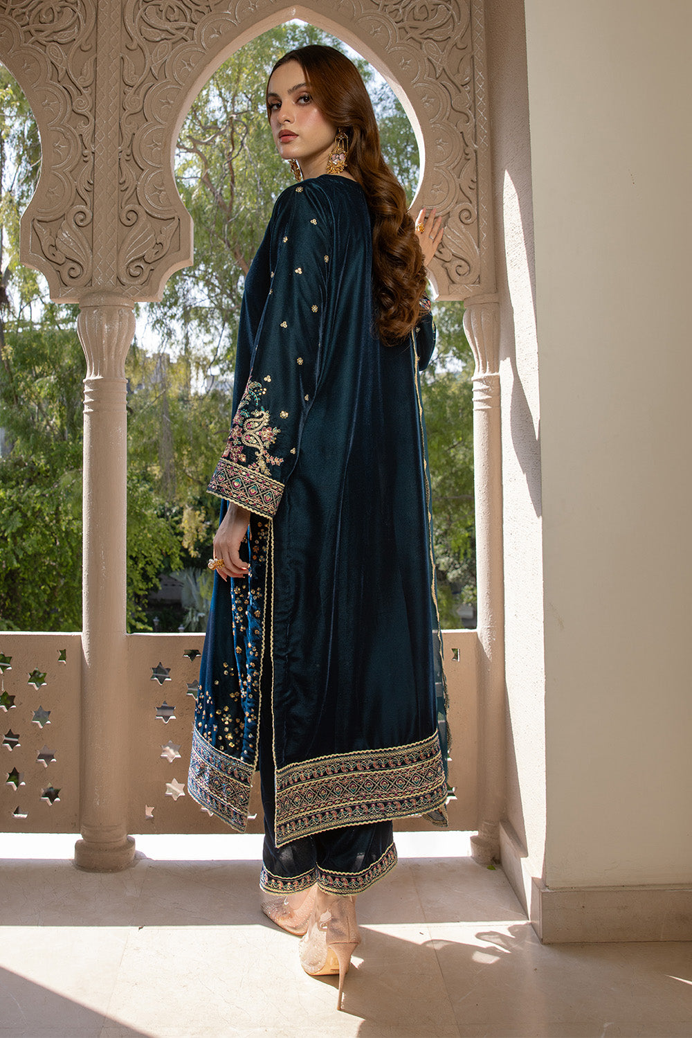 3 Piece - Embroidered Premium Velvet Suit V001017