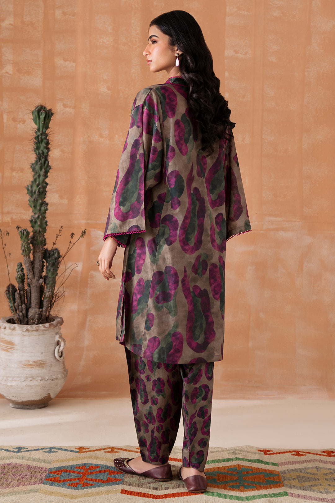 2 Piece - Digital Printed Lawn Suit P1042