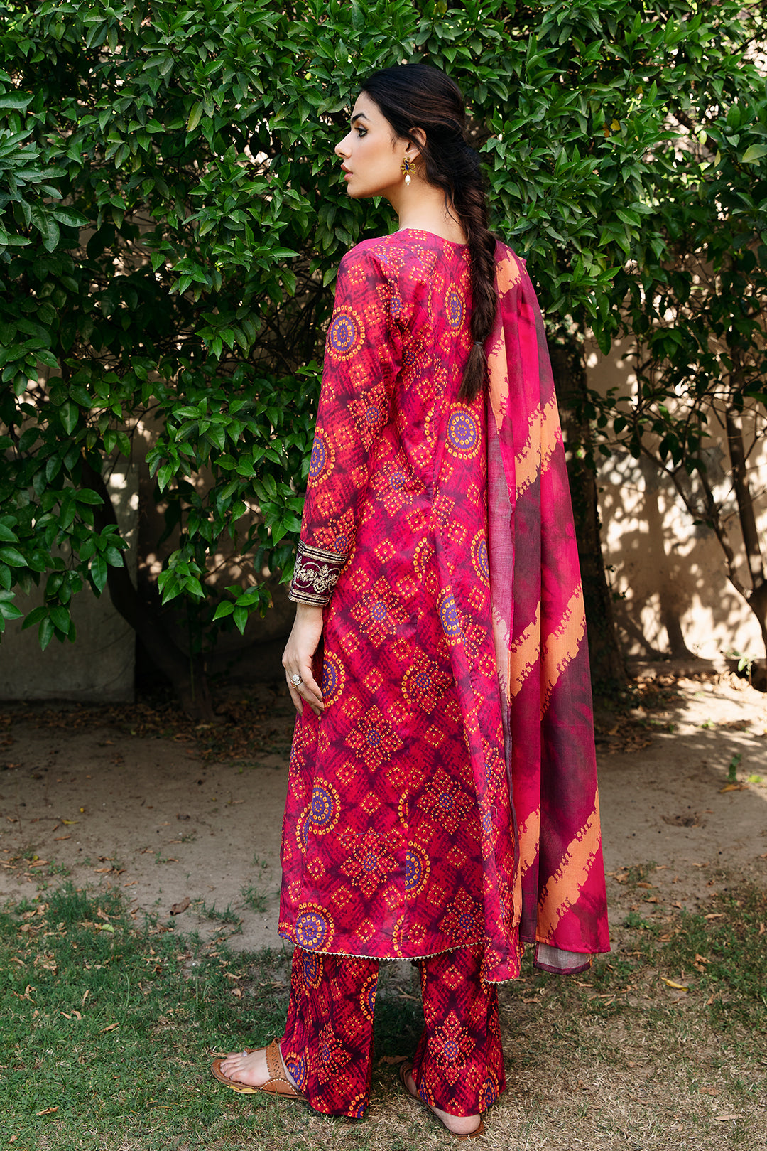 3 Piece - Embroidered Lawn Suit P1128 (SO)