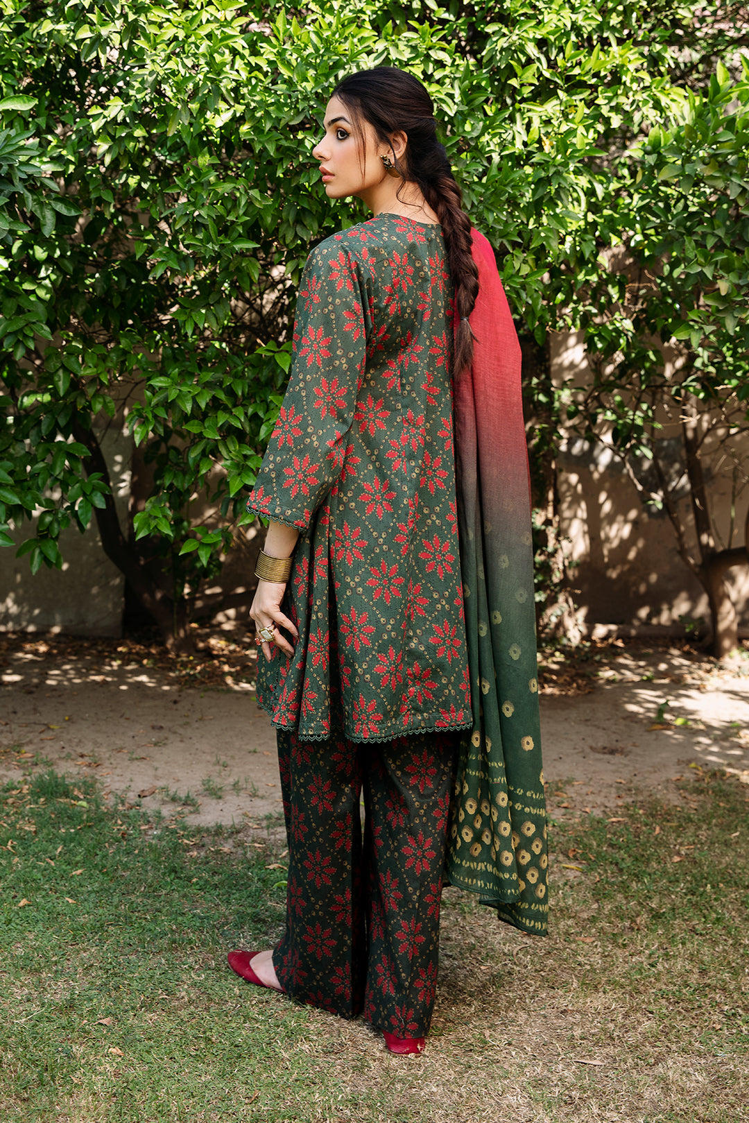 3 Piece - Digital Printed Lawn Suit P1049