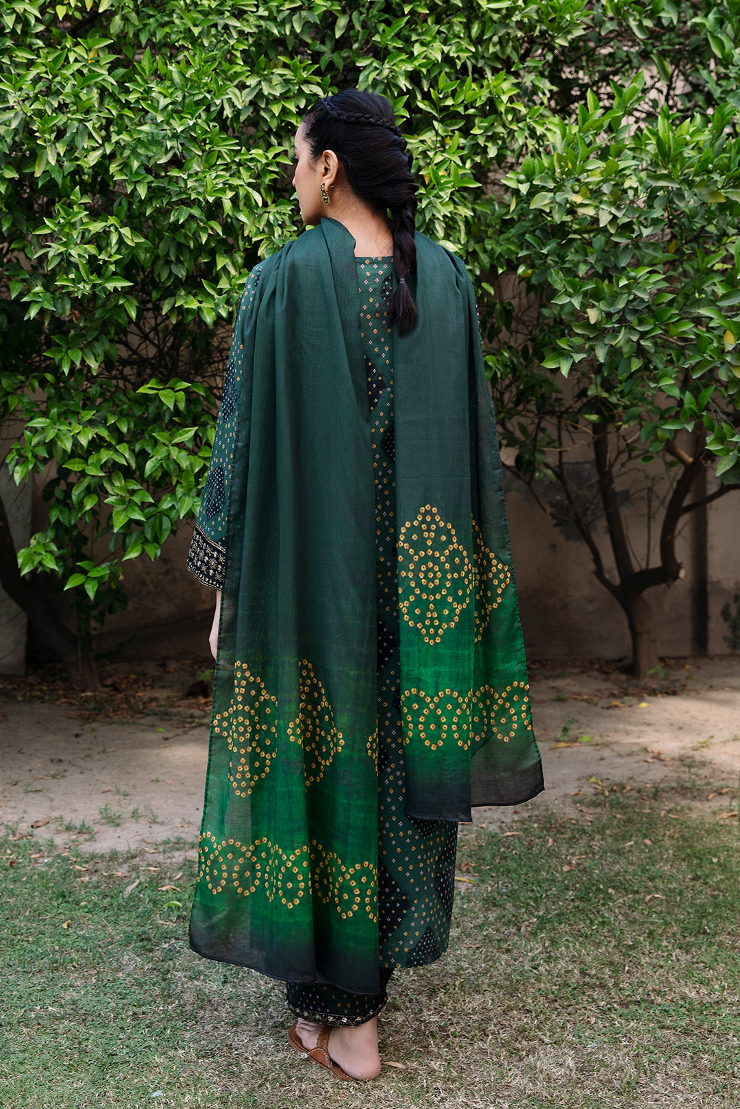 3 Piece - Embroidered Digital Printed Lawn Suit P1052A