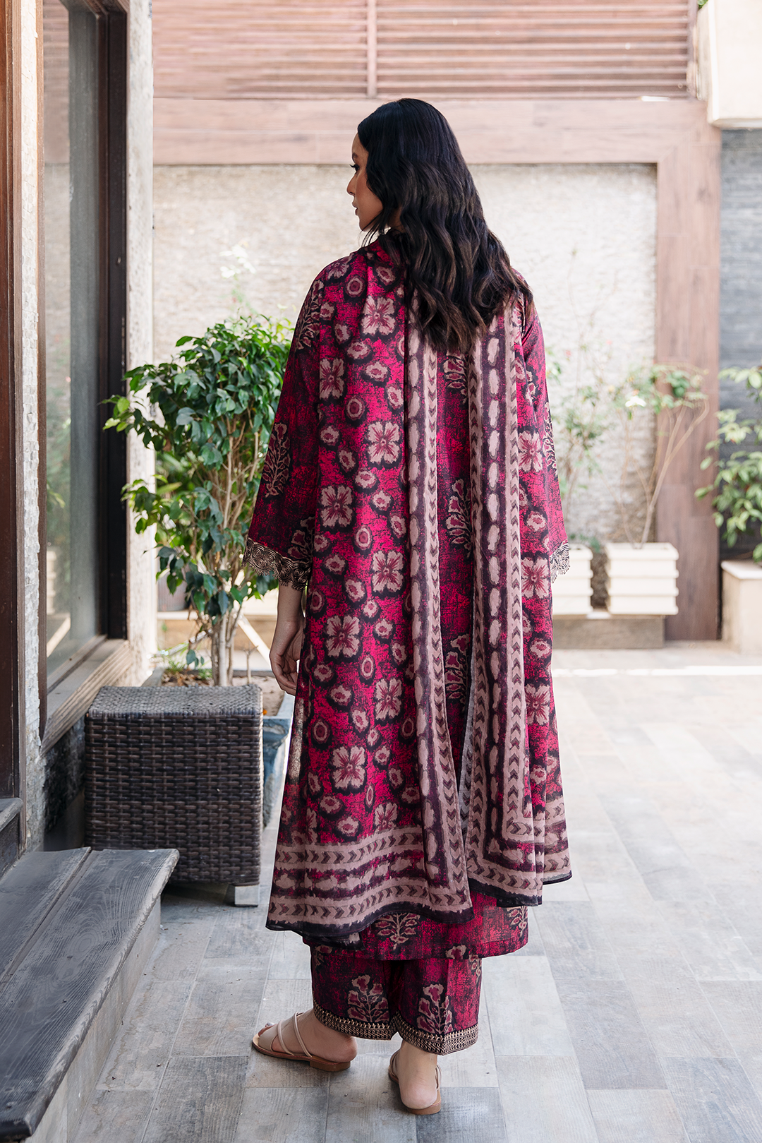 3 Piece - Embroidered Lawn Suit P1100A