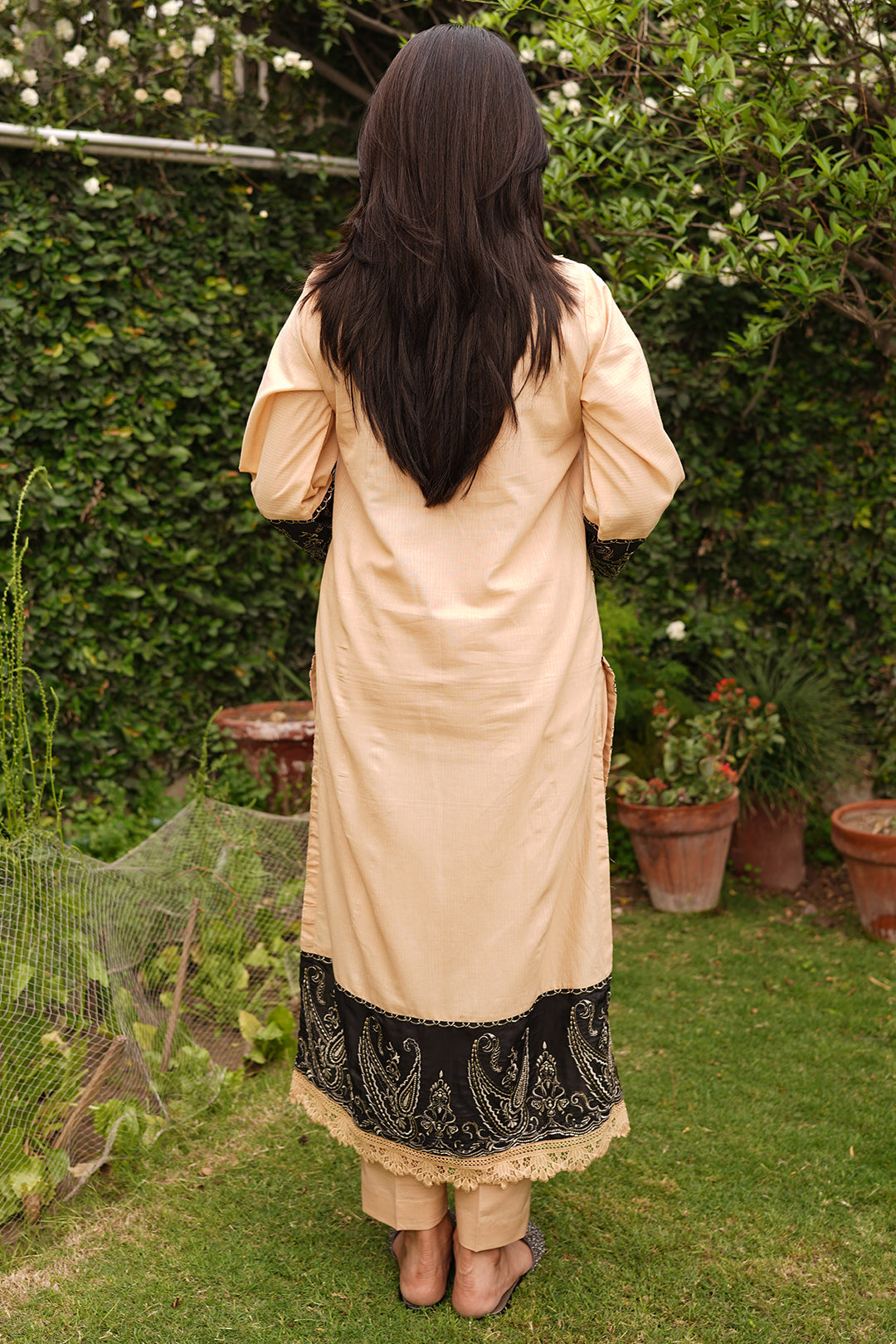 3 Piece - Embroidered Lawn Texture Suit P1059 (SO)