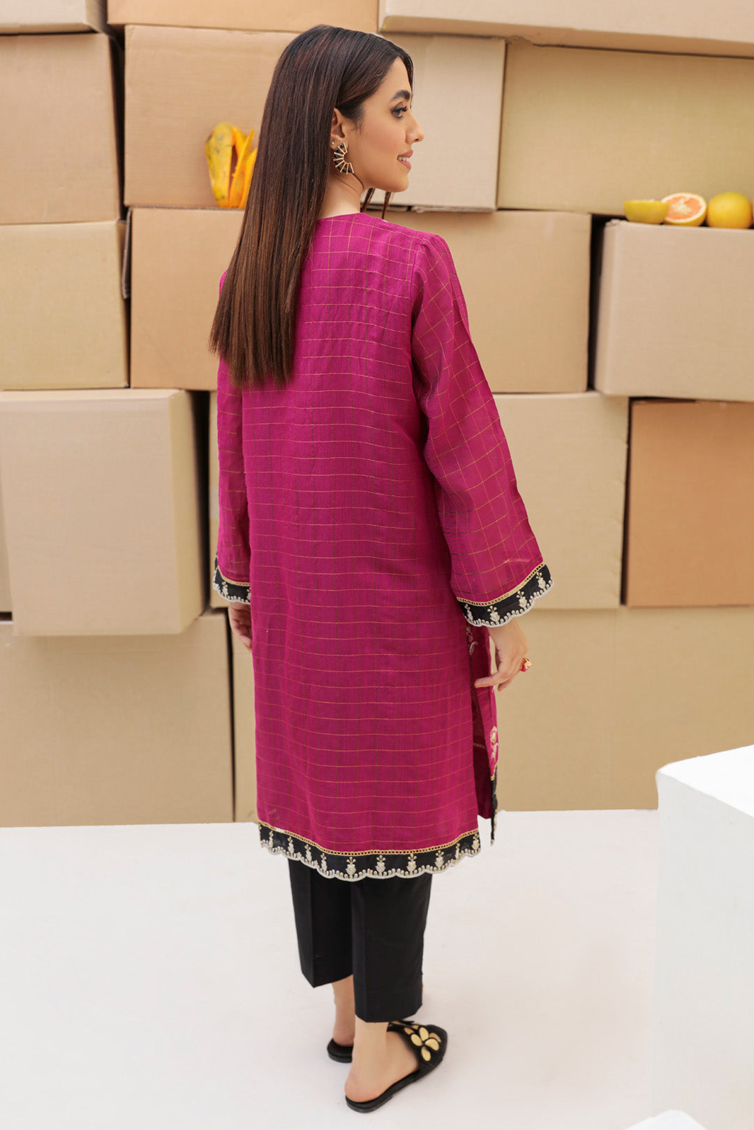 Single Shirt Zarri Check Embroidery P2264