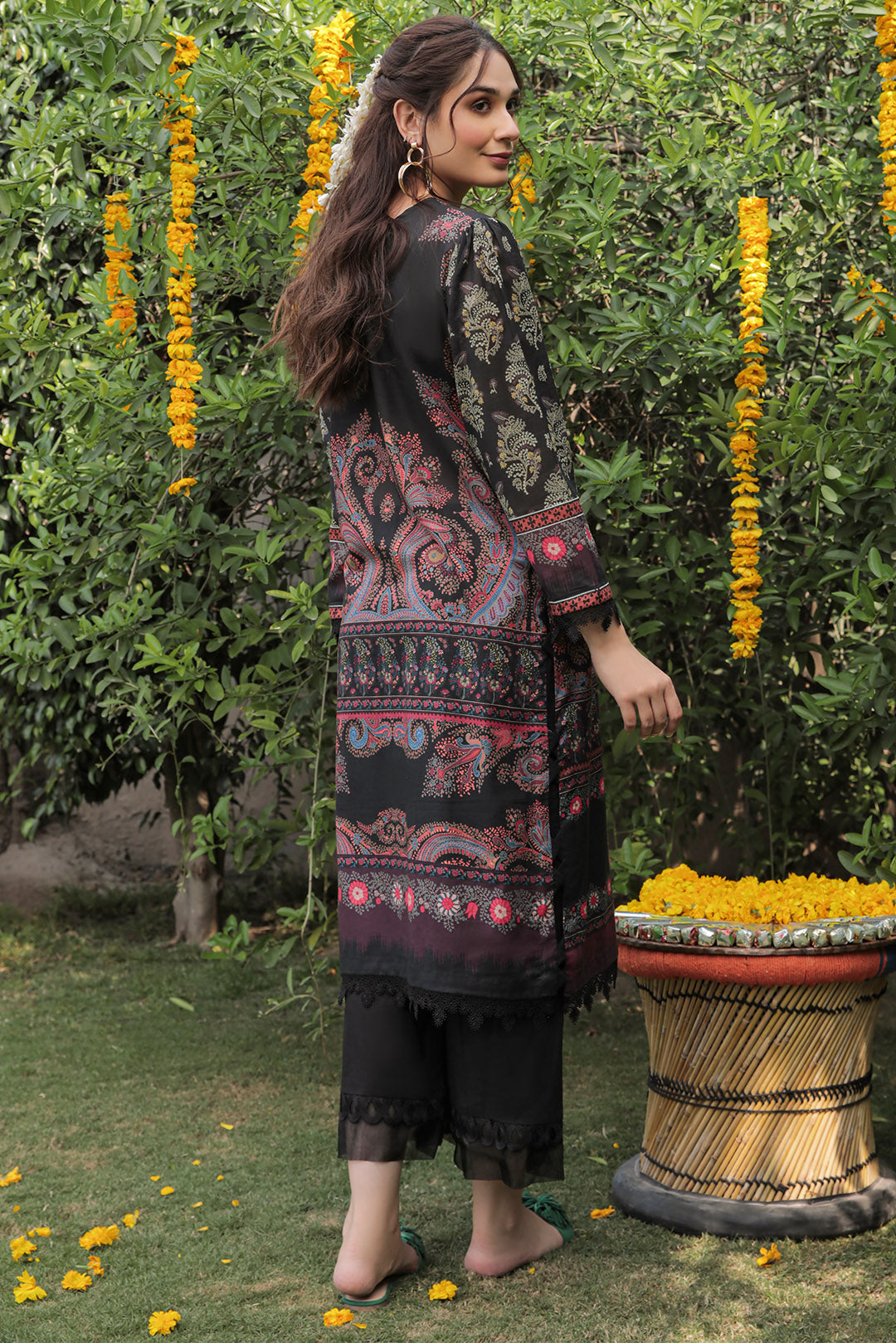 1 Piece - Embroidered Lawn Shirt P0442 (SO)