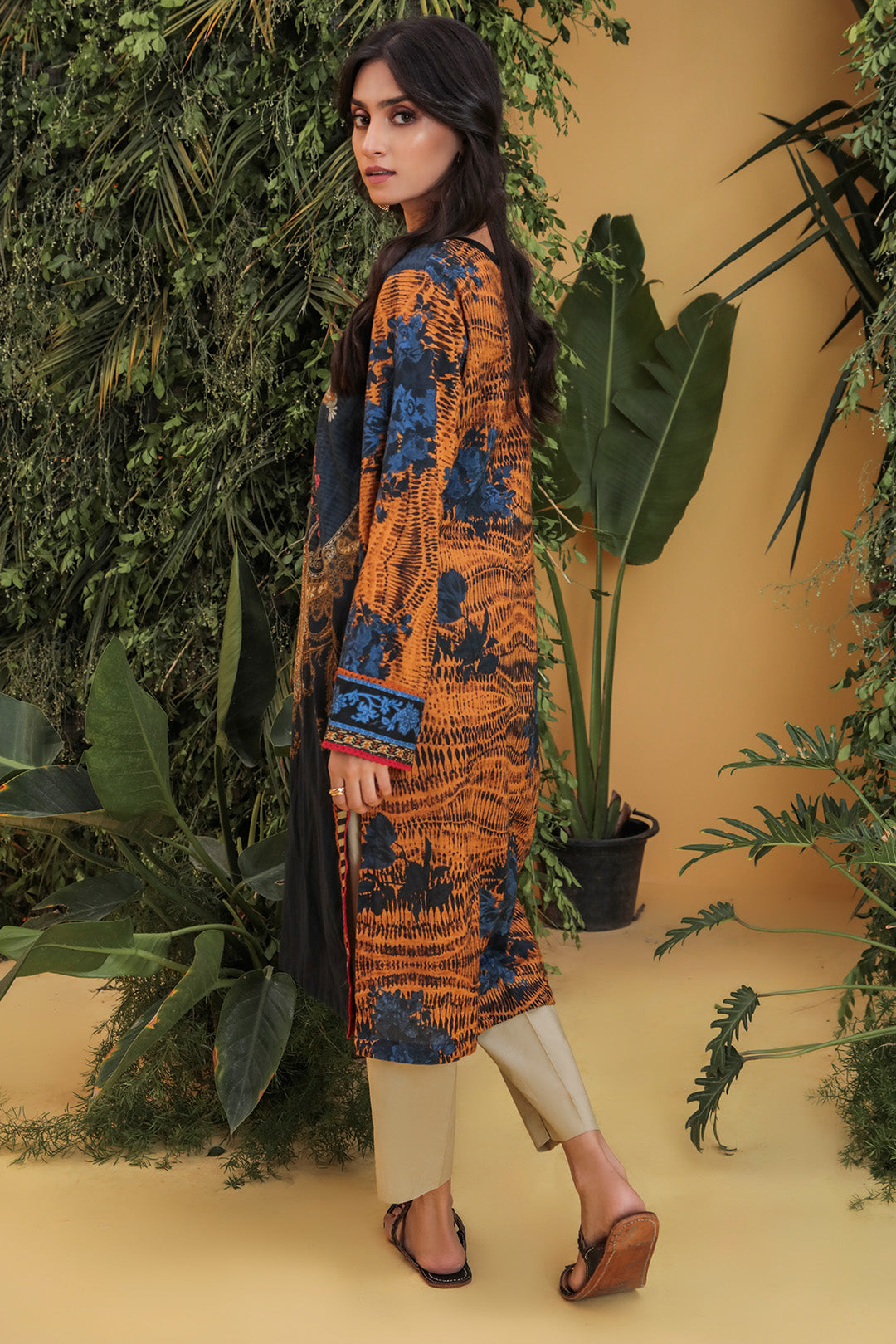 1 Piece - Digital Print Texture Lawn Shirt P2207 (SO)