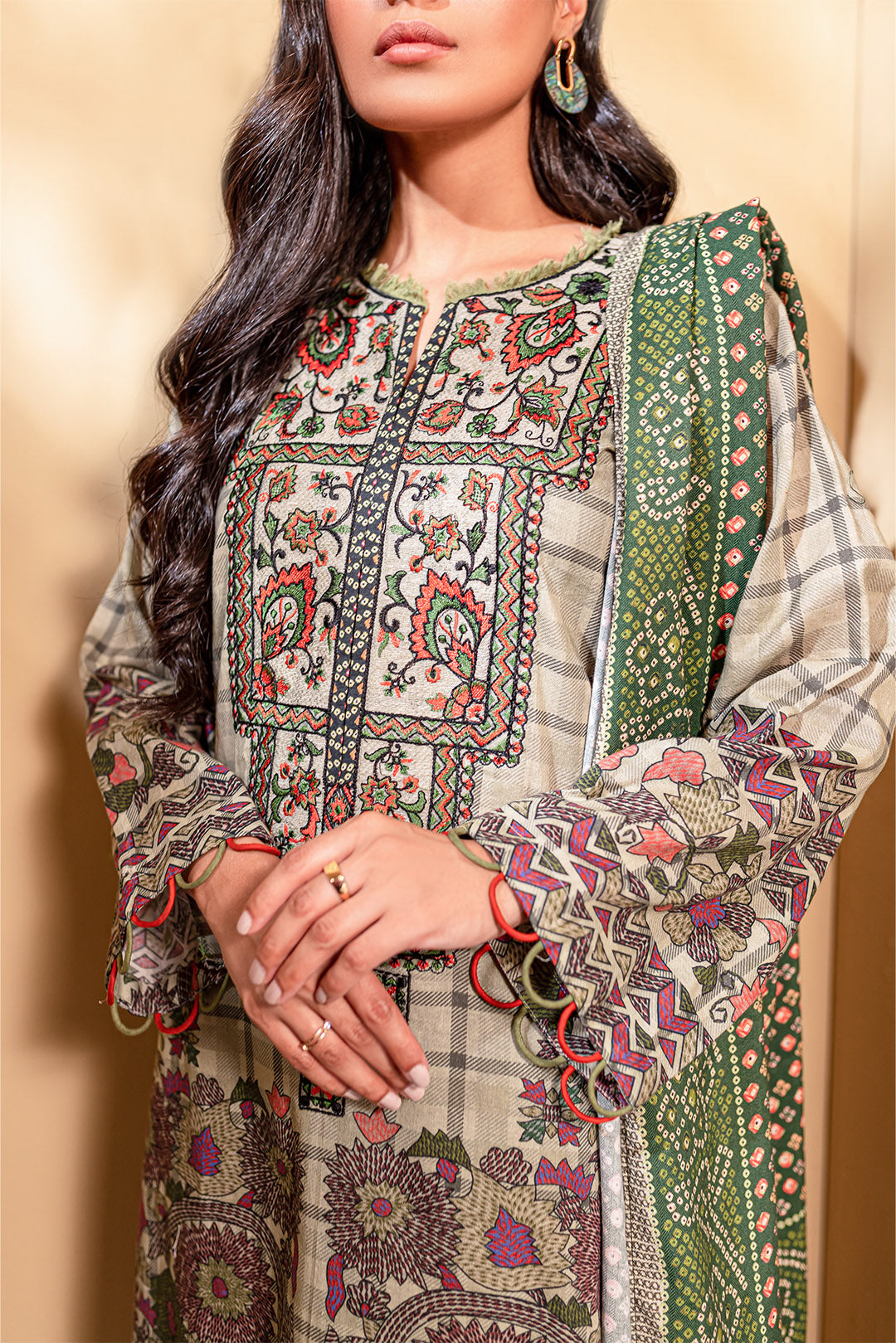 2 Piece - Embroidered Printed Khaddar Suit U0070