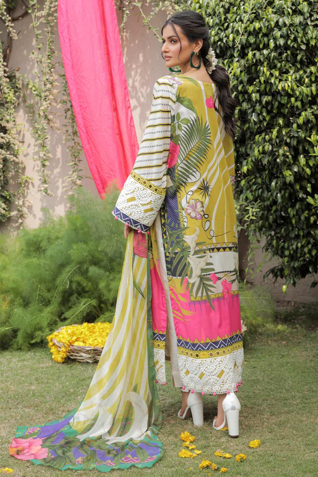 3 Piece - Digital Printed Lawn Suit U0429 (SO)