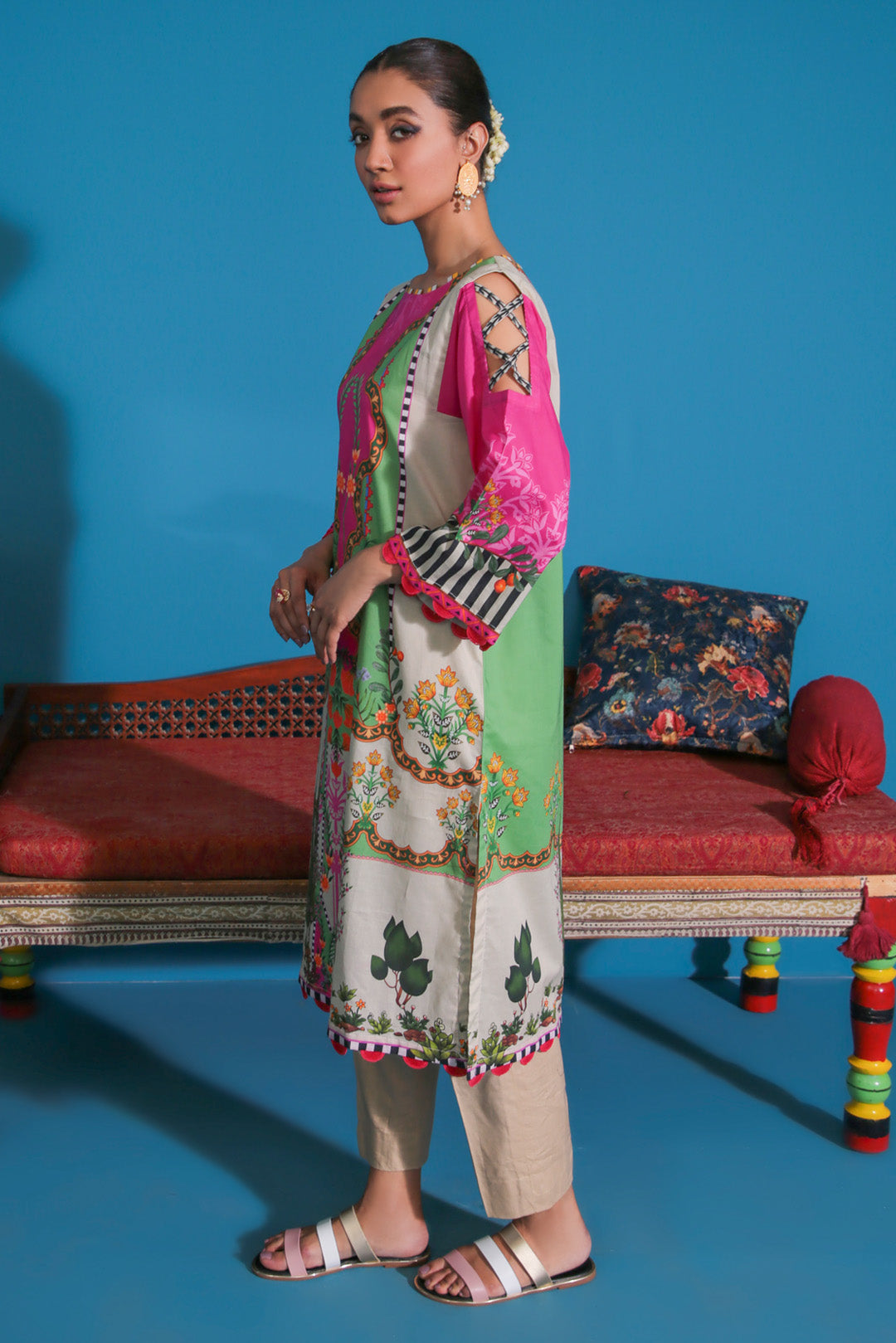 2PC Lawn Digital Print U2384A