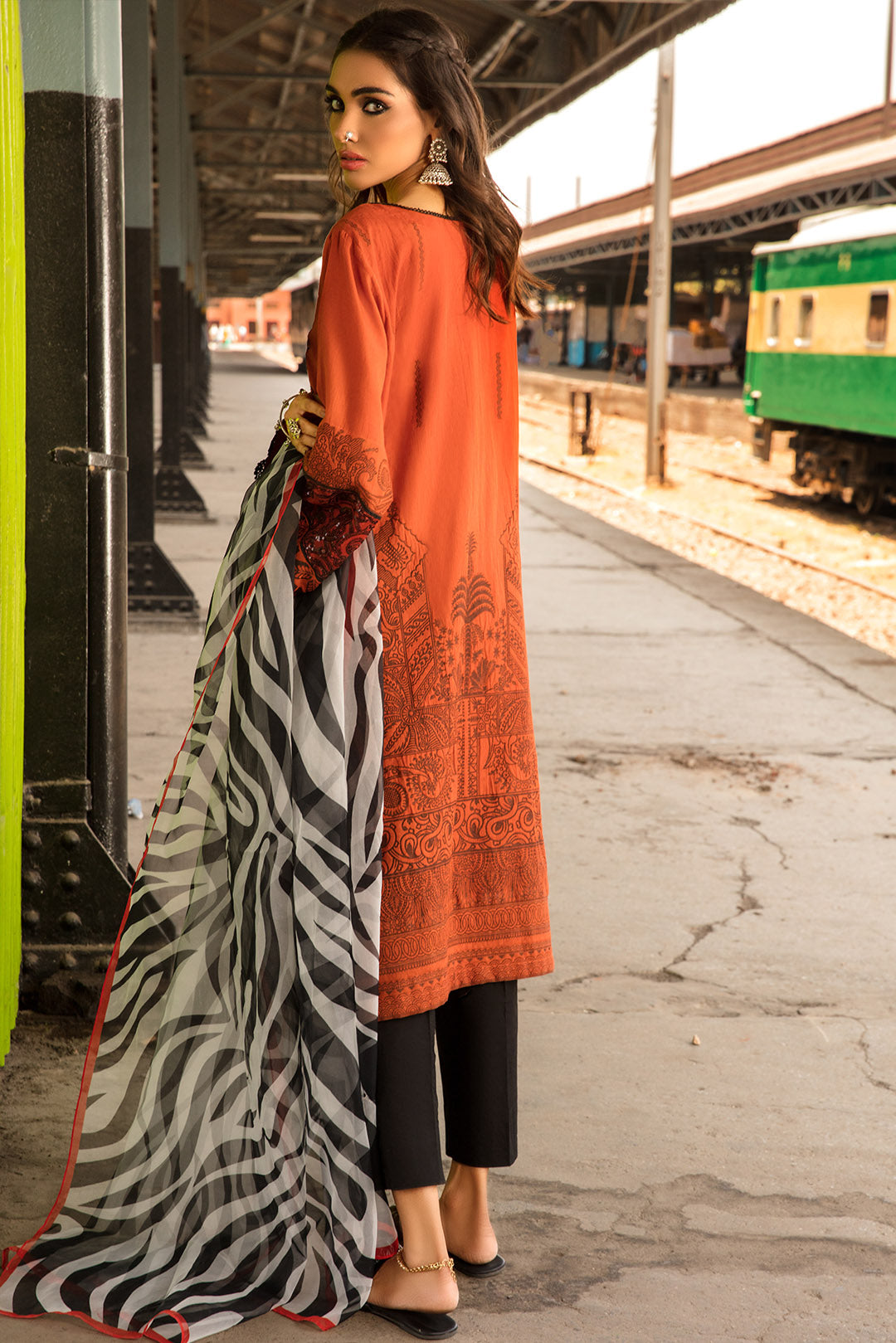 2PC Jacquard Dyed with Embroidery - Dupatta - Orange U2402