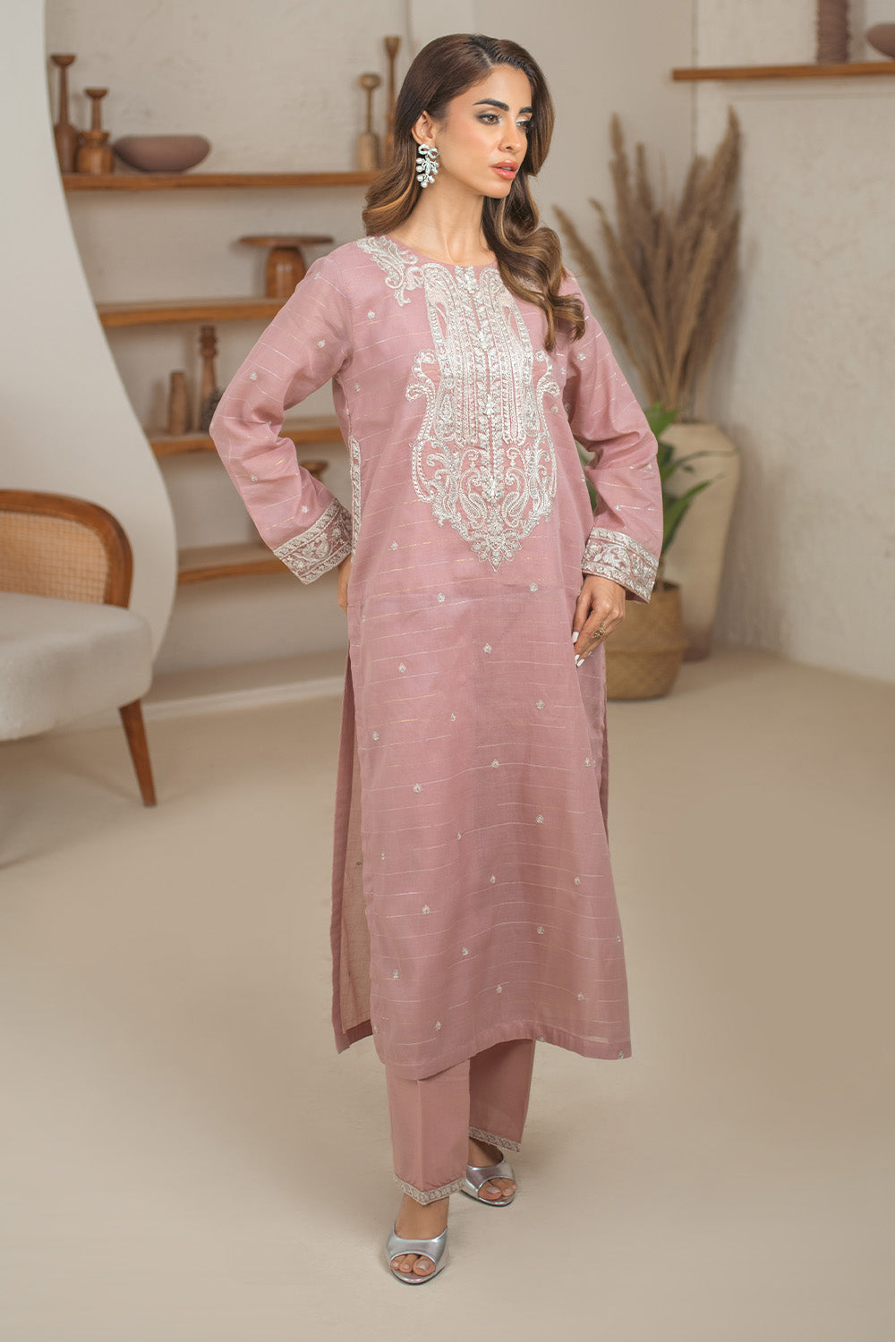 2 Piece - Embroidered Zarri Lawn Suit P001027