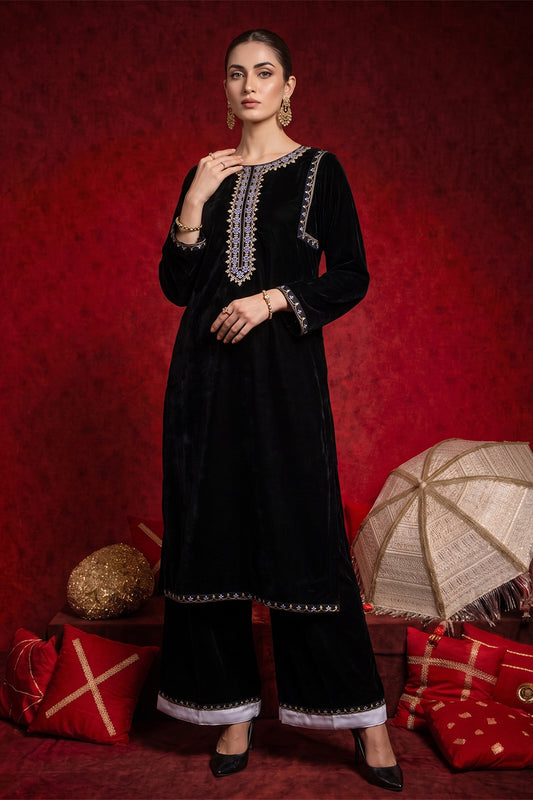 2 Piece - Embroidered Velvet Suit V1022