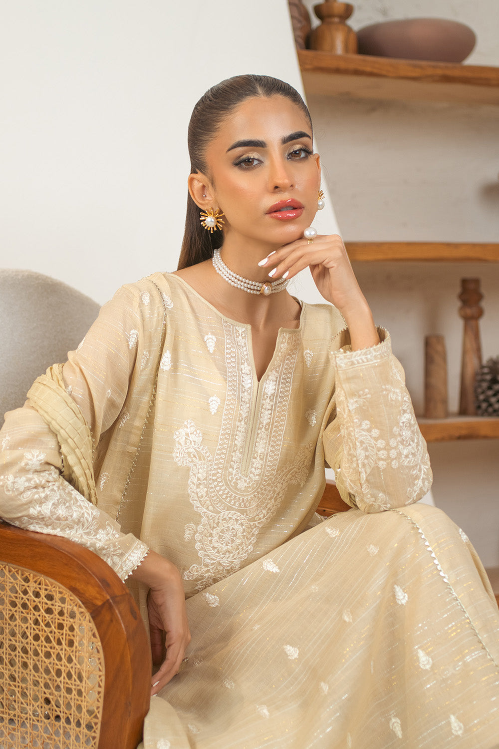 2 Piece - Embroidered Zari Lawn Suit PB01075