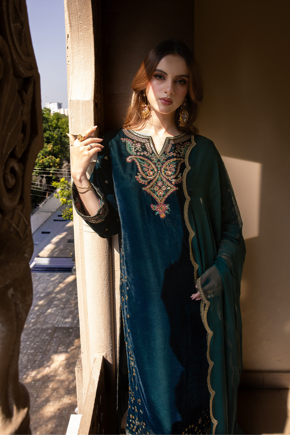 3 Piece - Embroidered Premium Velvet Suit V001017