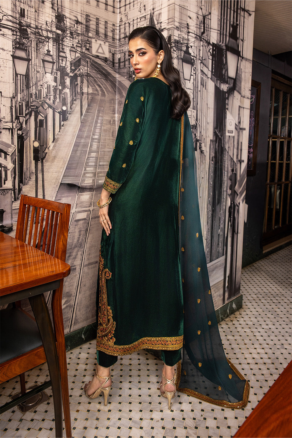 3 Piece - Embroidered Premium Velvet Suit V001016