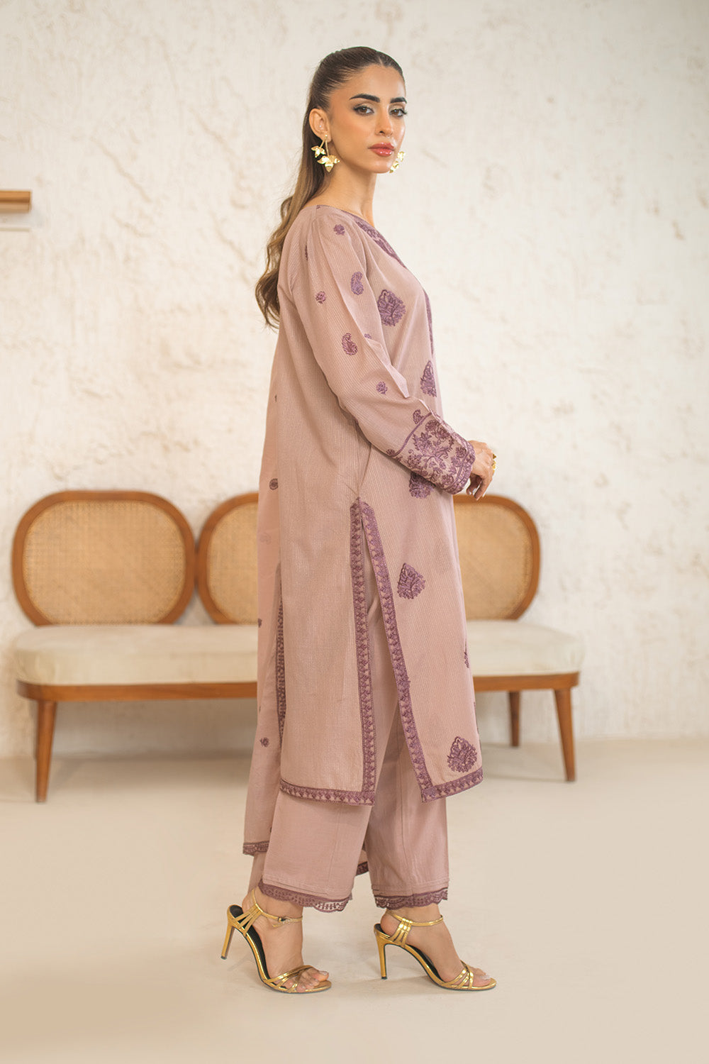 3 Piece - Embroidered Lawn Masuri Suit PB01080