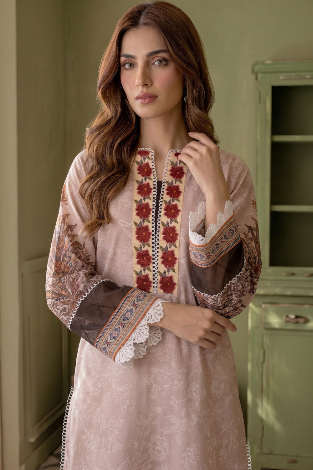 3 Piece - Digital Printed Lawn Suit P001184