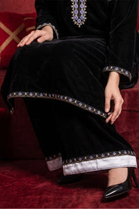 2 Piece - Embroidered Velvet Suit V1022