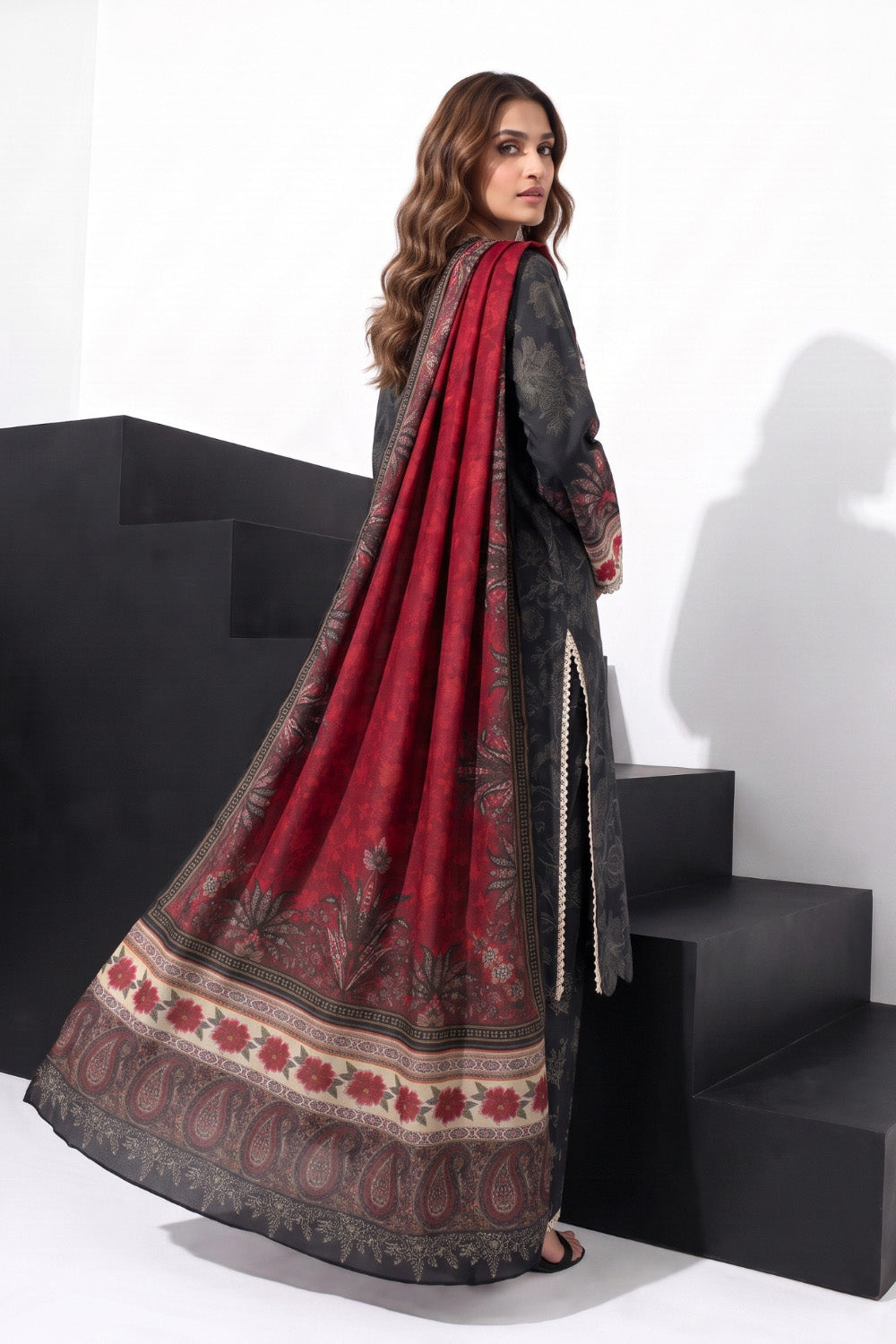 3 Piece - Embroidered Digital Printed Lawn Suit P001244