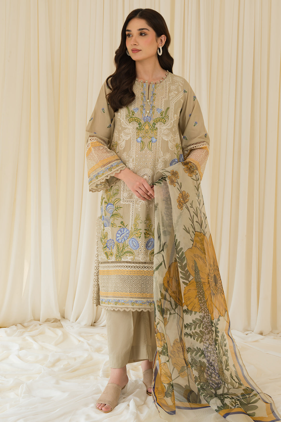 3 Piece - Embroidered Cambric Suit P0816
