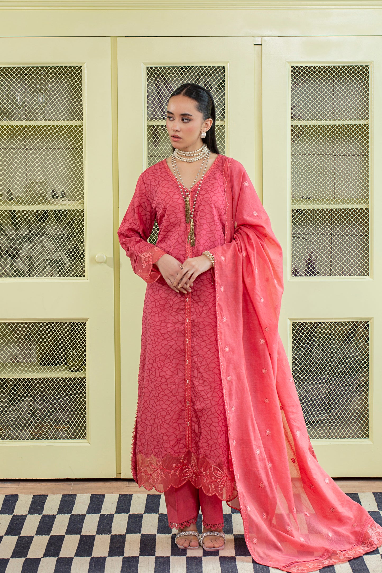 3 Piece - Embroidered Viscose Jacquard Suit P001171