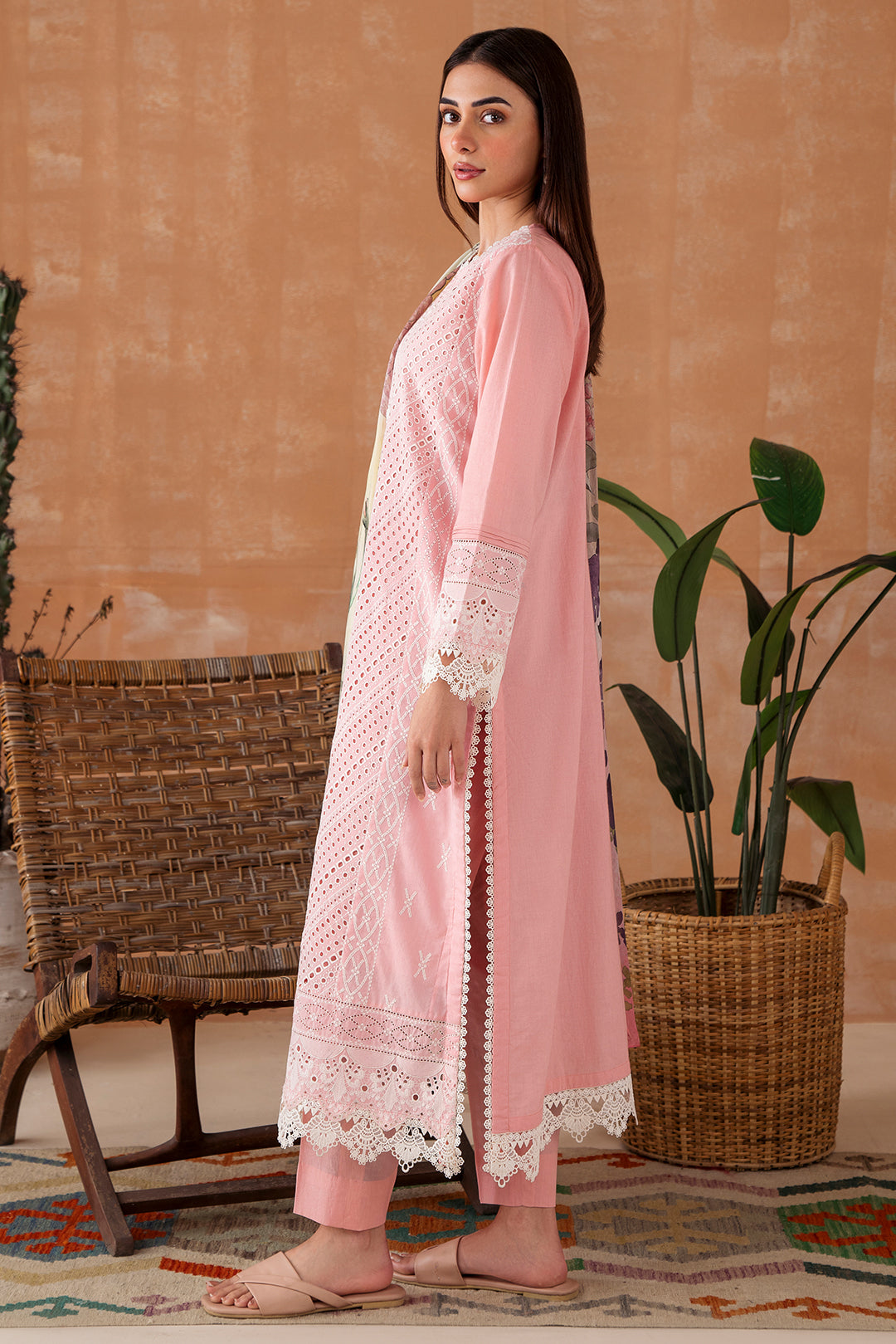 3 Piece - Embroidered Lawn Suit P1072