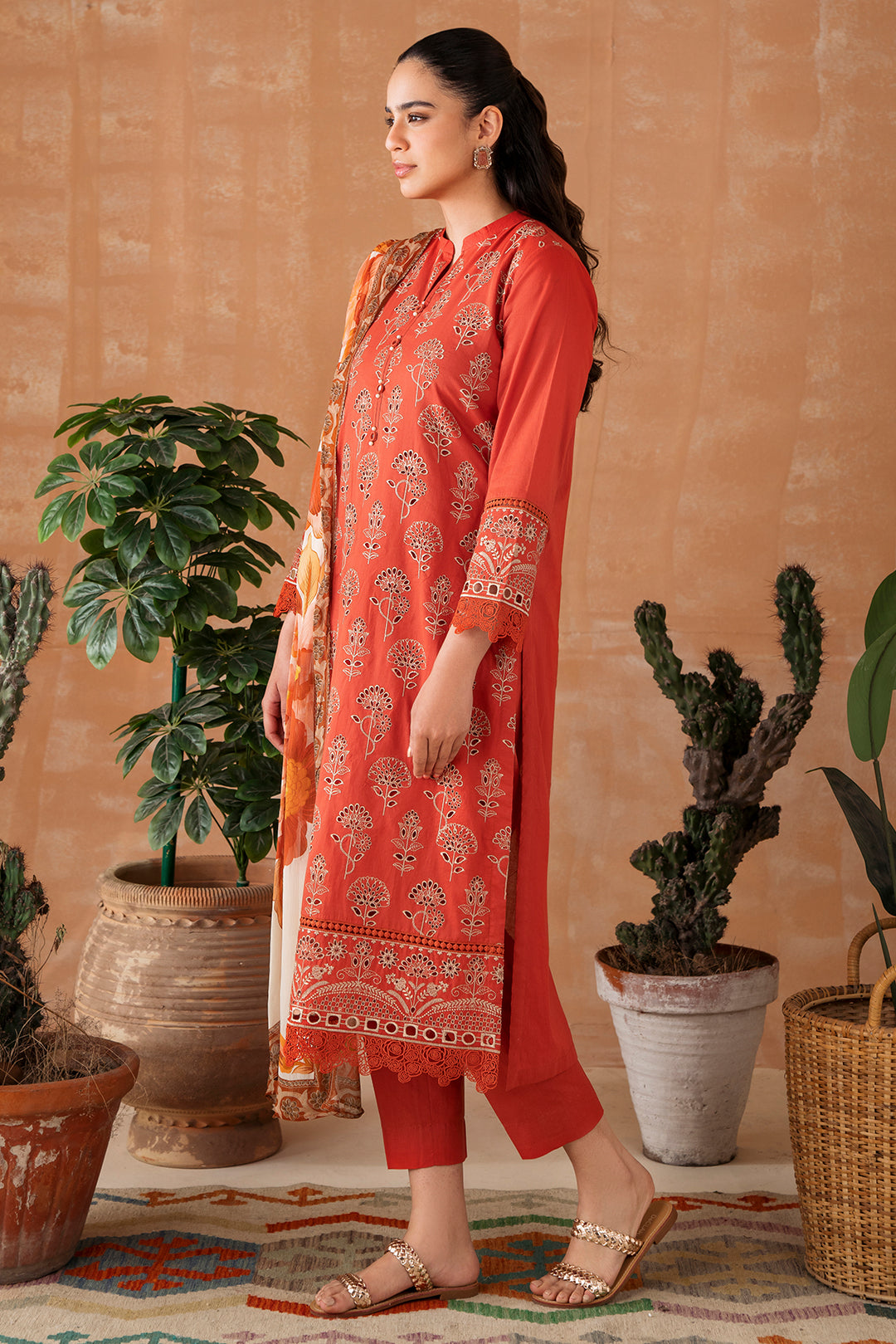 3 Piece - Embroidered Lawn Suit P1067