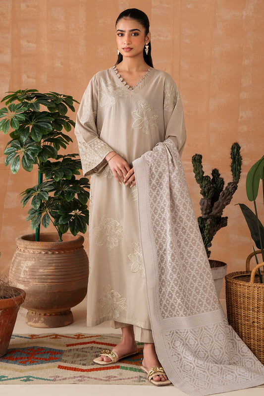 3 Piece - Embroidered Lawn Suit P1062