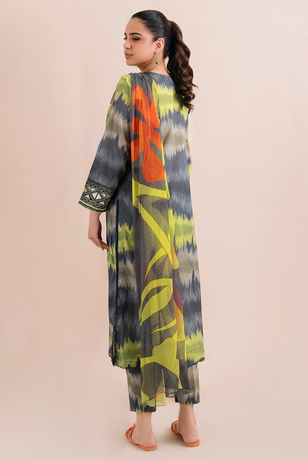 3 Piece - Digital Printed Lawn Suit P1094A