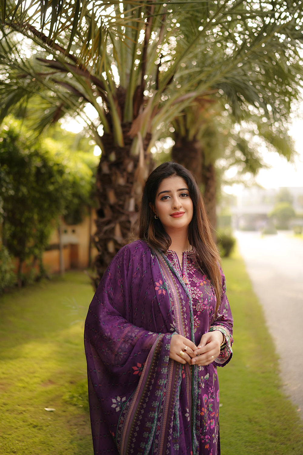 3 Piece - Embroidered Digital Printed Lawn Suit P001246