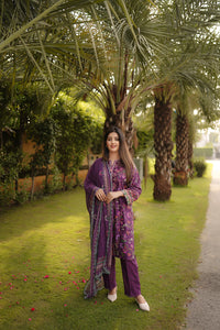 3 Piece - Embroidered Digital Printed Lawn Suit P001246