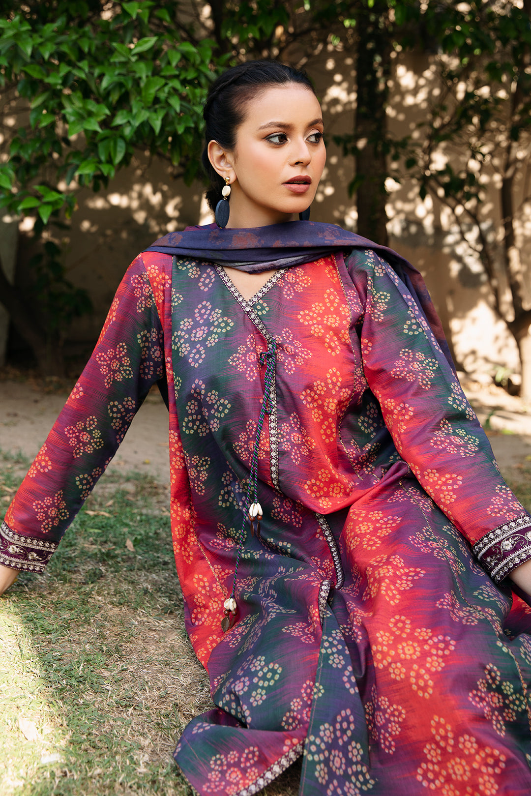 2 Piece - Embroidered Lawn Suit U001109