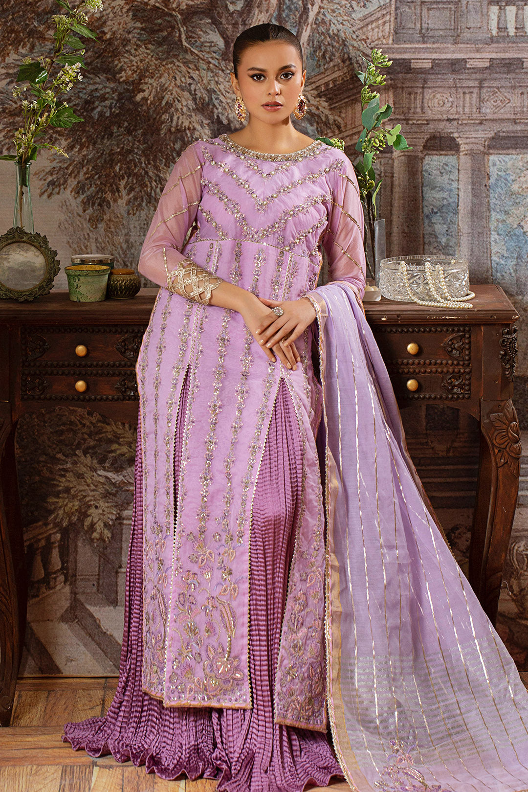 4 Piece - Embroidered Organza Suit L0956 – DeCLARE