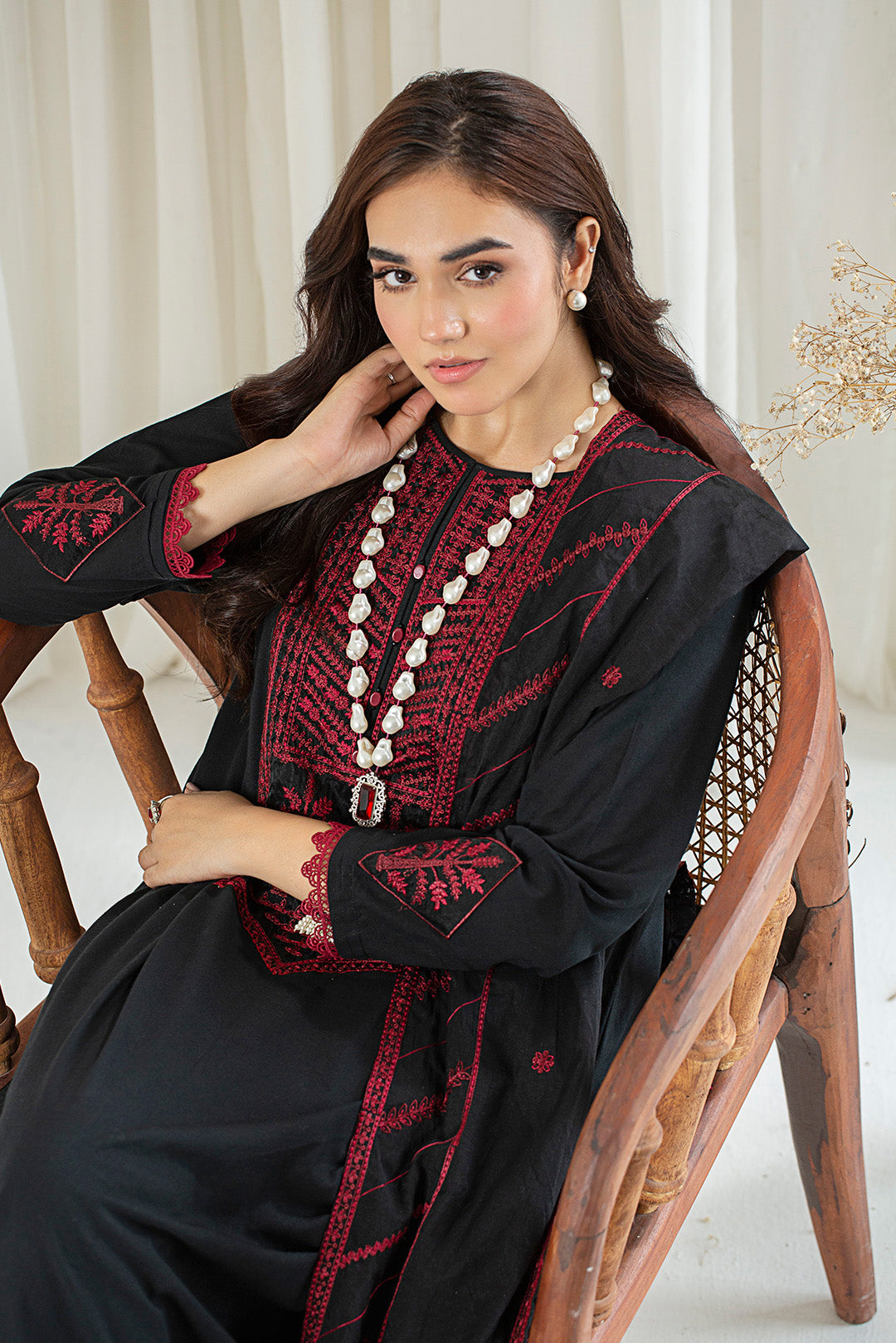 2 Piece - Embroidered Lawn Suit P001127