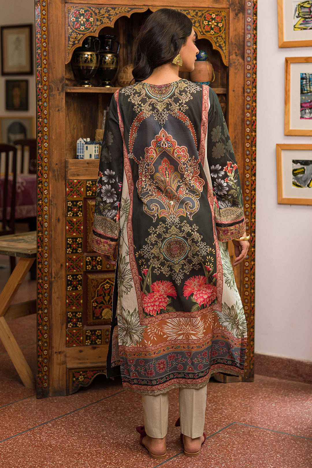 1 Piece - Embroidered Digital Printed Lawn Shirt P0490 (SO)