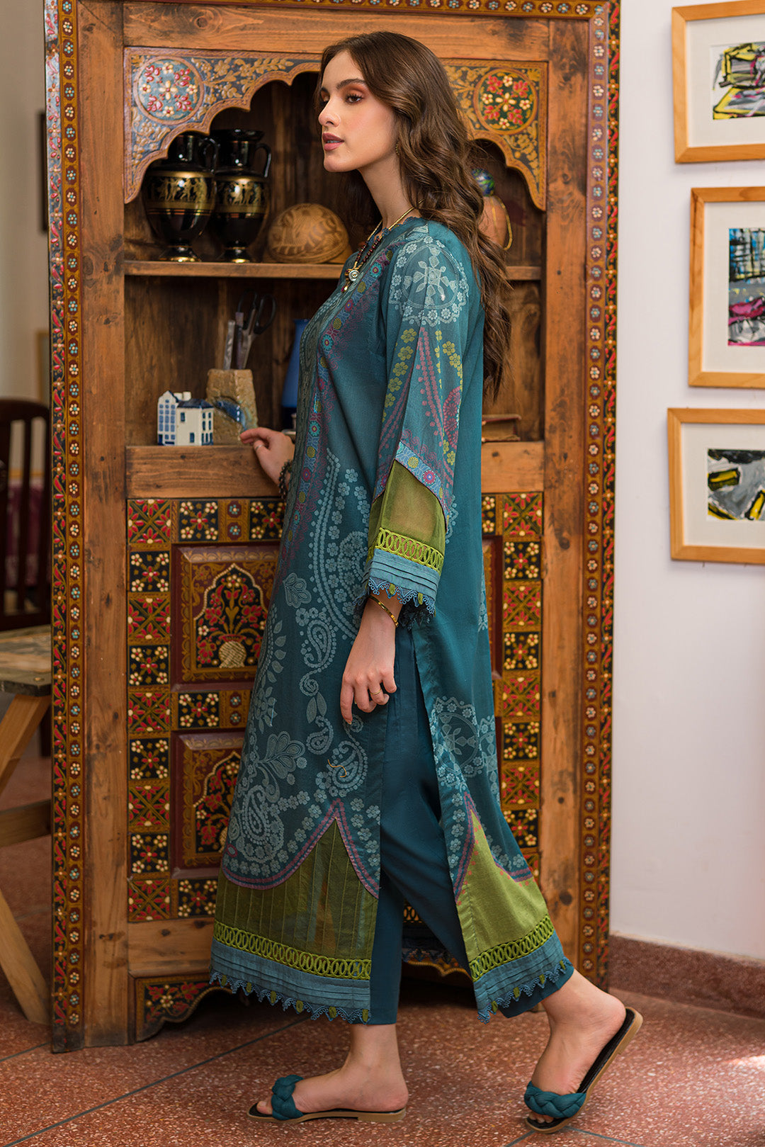 2 Piece - Digital Printed Lawn Suit P0680A