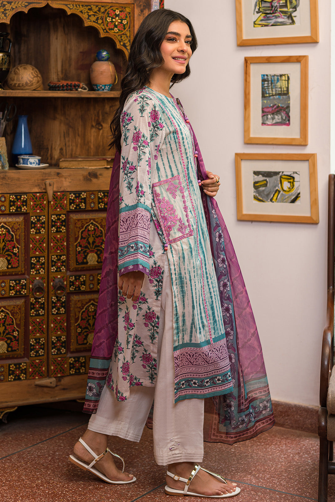 2 Piece - Embroidered Digital Printed Lawn Suit P0699