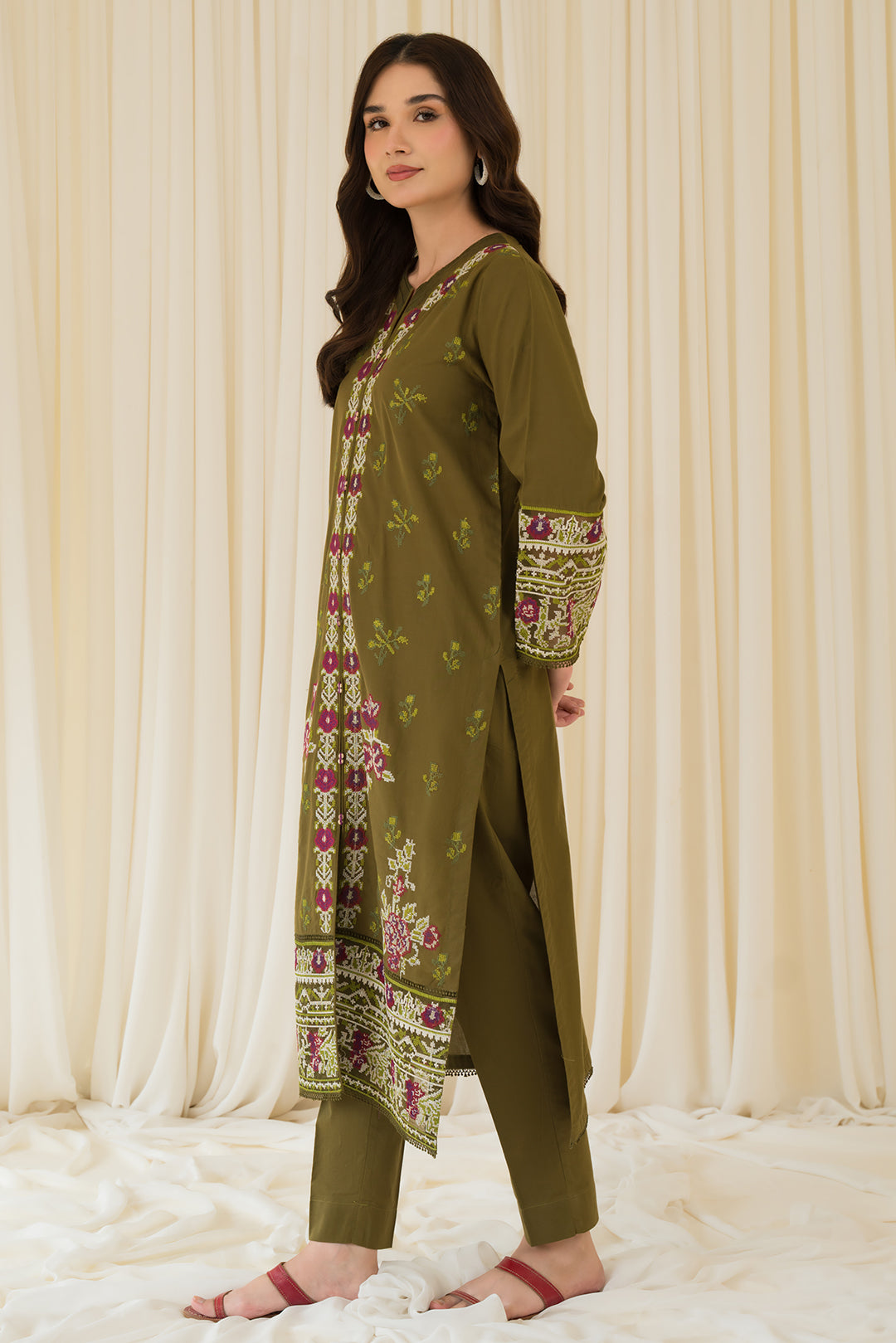 2 Piece - Embroidered Cambric Suit P0804