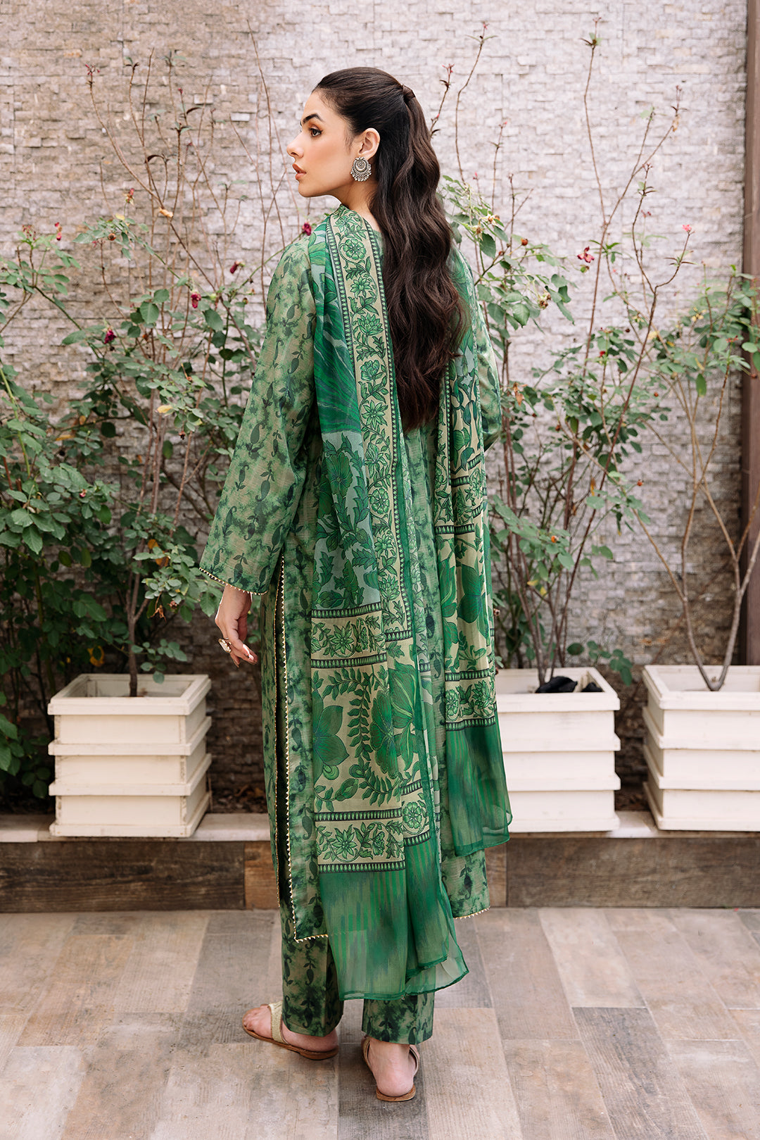 3 Piece - Embroidered Lawn Suit P1096A