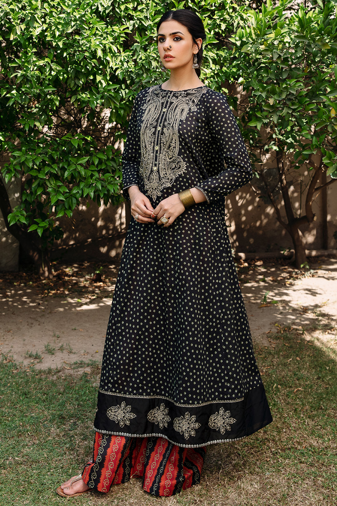 2 Piece - Embroidered Lawn Suit P1103