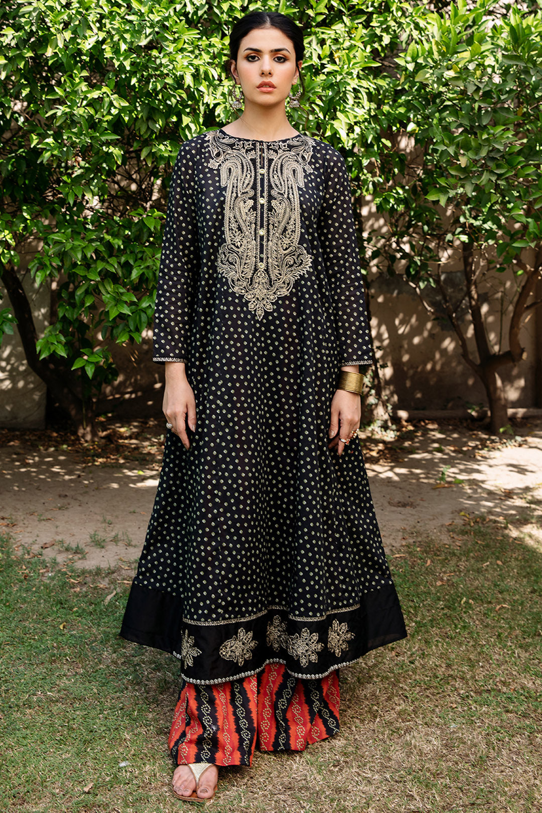 2 Piece - Embroidered Lawn Suit P1103