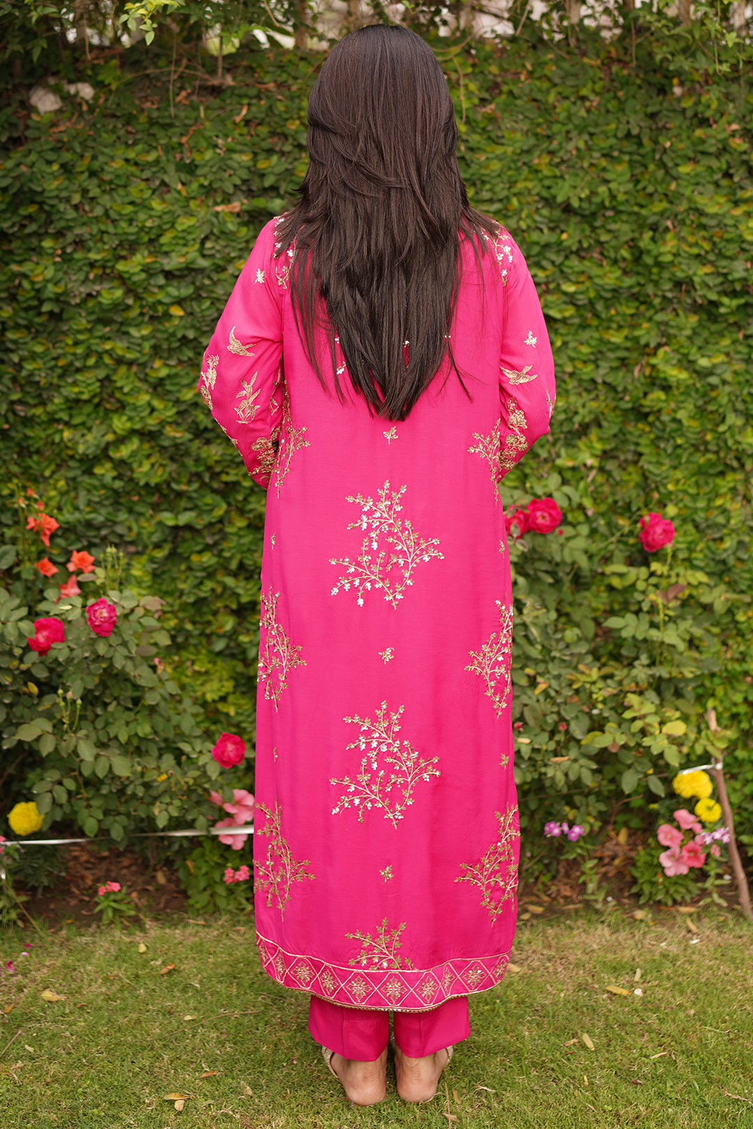 3 Piece - Embroidered Raw Silk Suit L0957