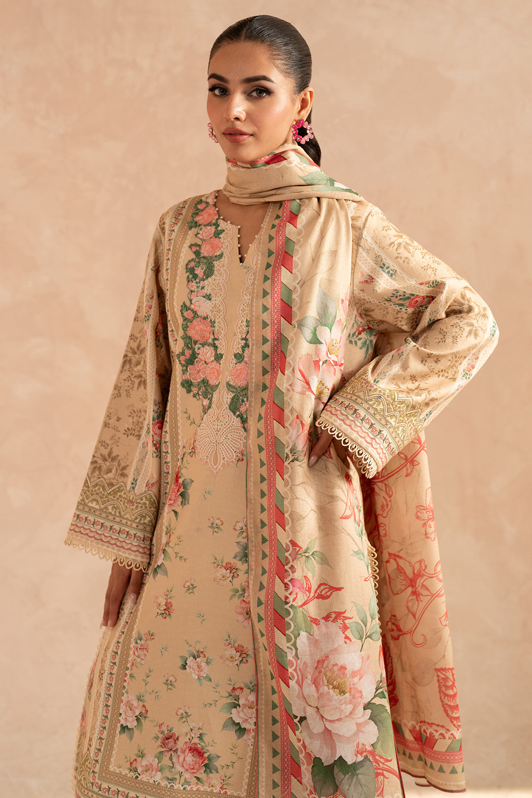 3 Piece - Embroidered Digital Printed Khaddar Suit U001186