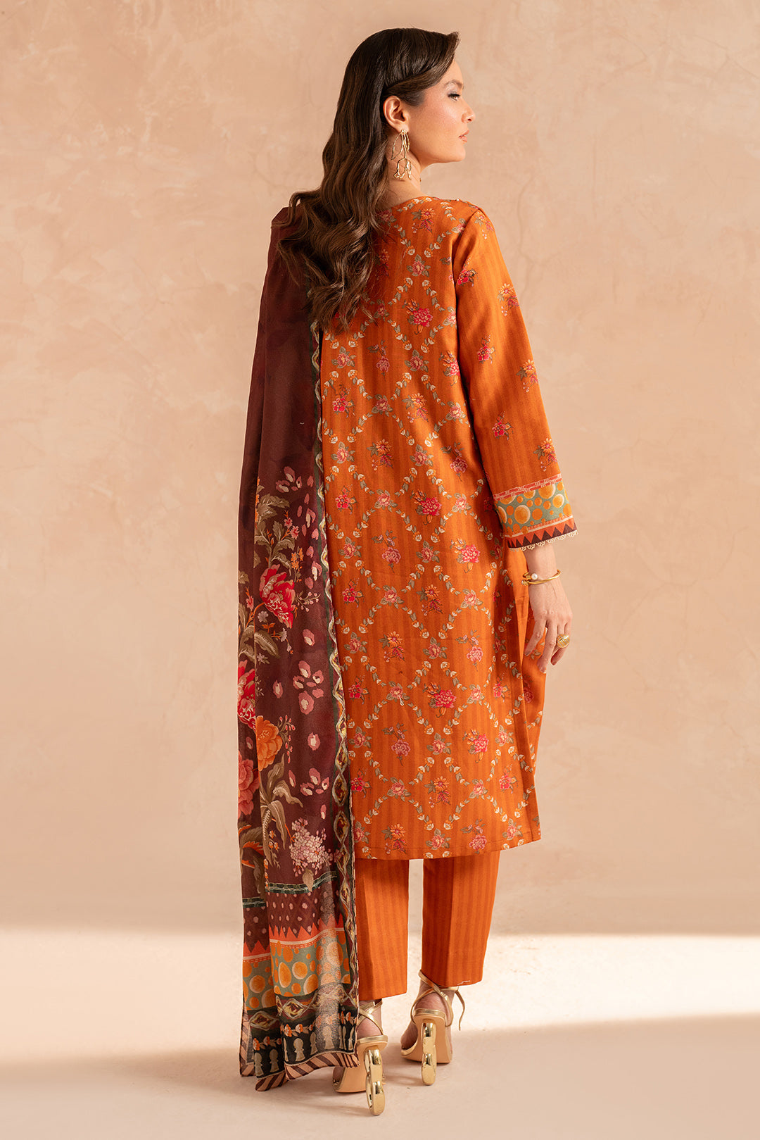 3 Piece - Embroidered Digital Printed Khaddar Suit U001189