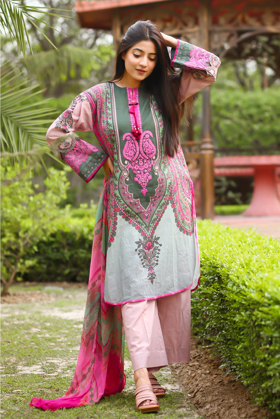 2 Piece - Embroidered Digital Printed Lawn Suit U0402A