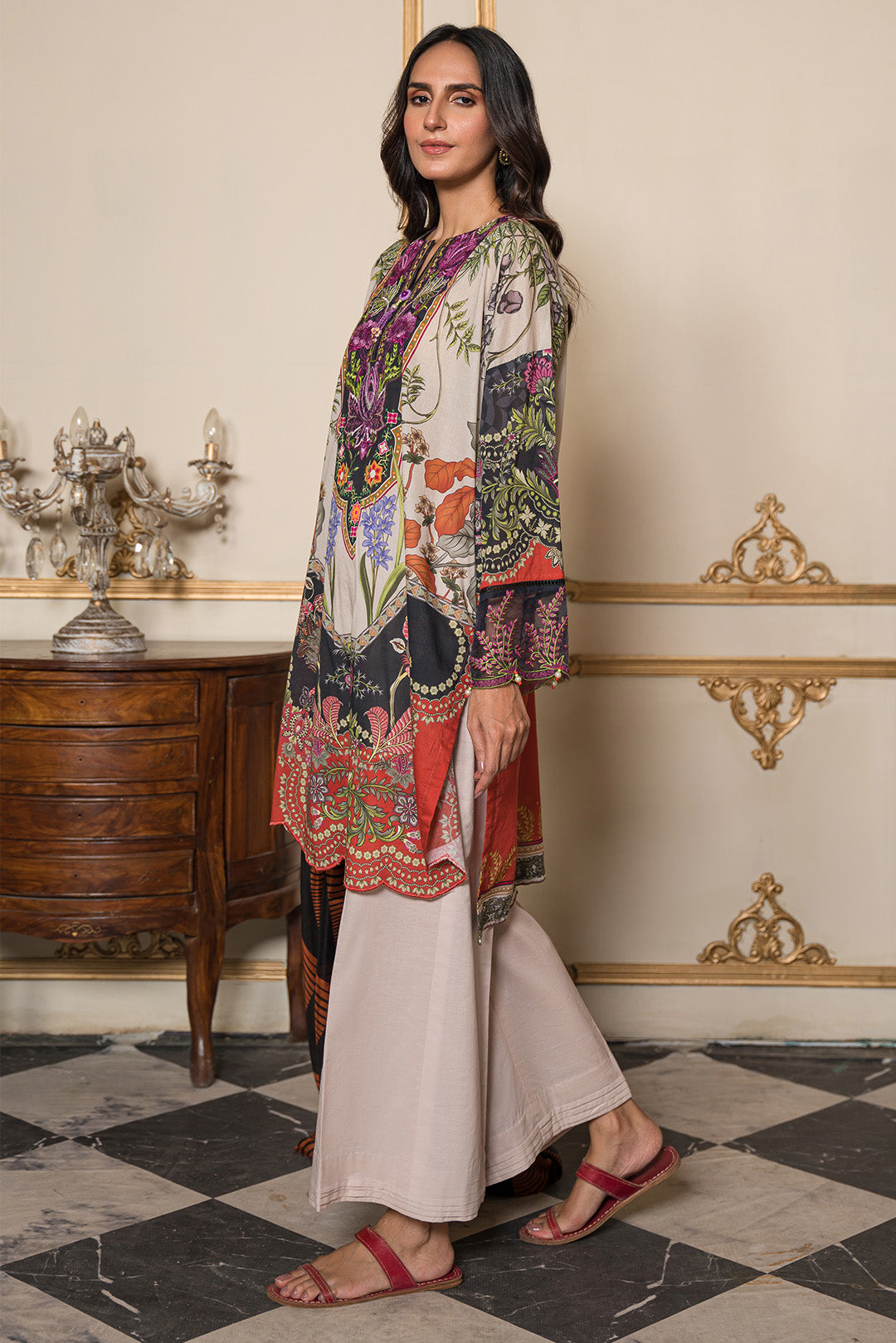 3 Piece - Embroidered Digital Printed Cotton Cambric Suit U0760