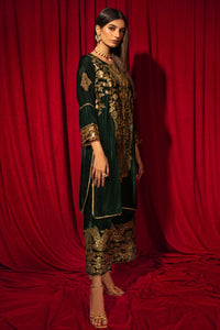 2 Piece - Embroidered Velvet Suit V1004