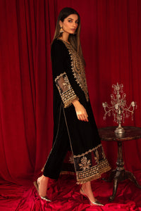 2 Piece - Embroidered Velvet Suit V1005
