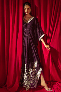 1 Piece - Embroidered Velvet Shirt V1006