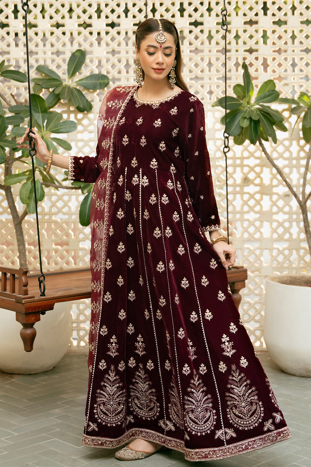 2 Piece - Embroidered Premium Velvet Suit V1007